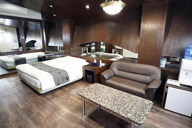 Lex Suwa (Adults Only) Hotell Exteriör bild